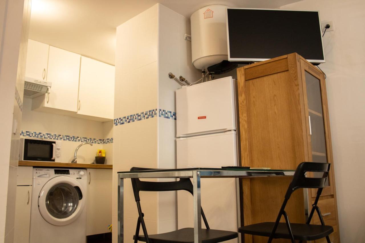 Malaguena Salerosa "Apartamento - Estudio Con Terraza" En Casa Tipica De 1 A 4 Dormitorios Μάλαγα Εξωτερικό φωτογραφία