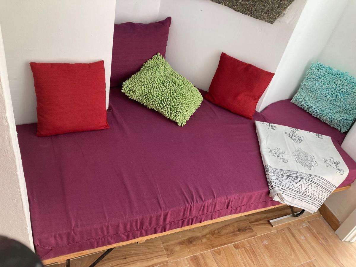 Malaguena Salerosa "Apartamento - Estudio Con Terraza" En Casa Tipica De 1 A 4 Dormitorios Μάλαγα Εξωτερικό φωτογραφία