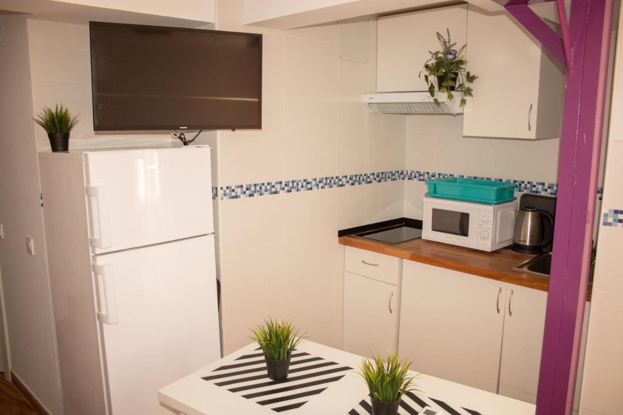 Malaguena Salerosa "Apartamento - Estudio Con Terraza" En Casa Tipica De 1 A 4 Dormitorios Μάλαγα Εξωτερικό φωτογραφία