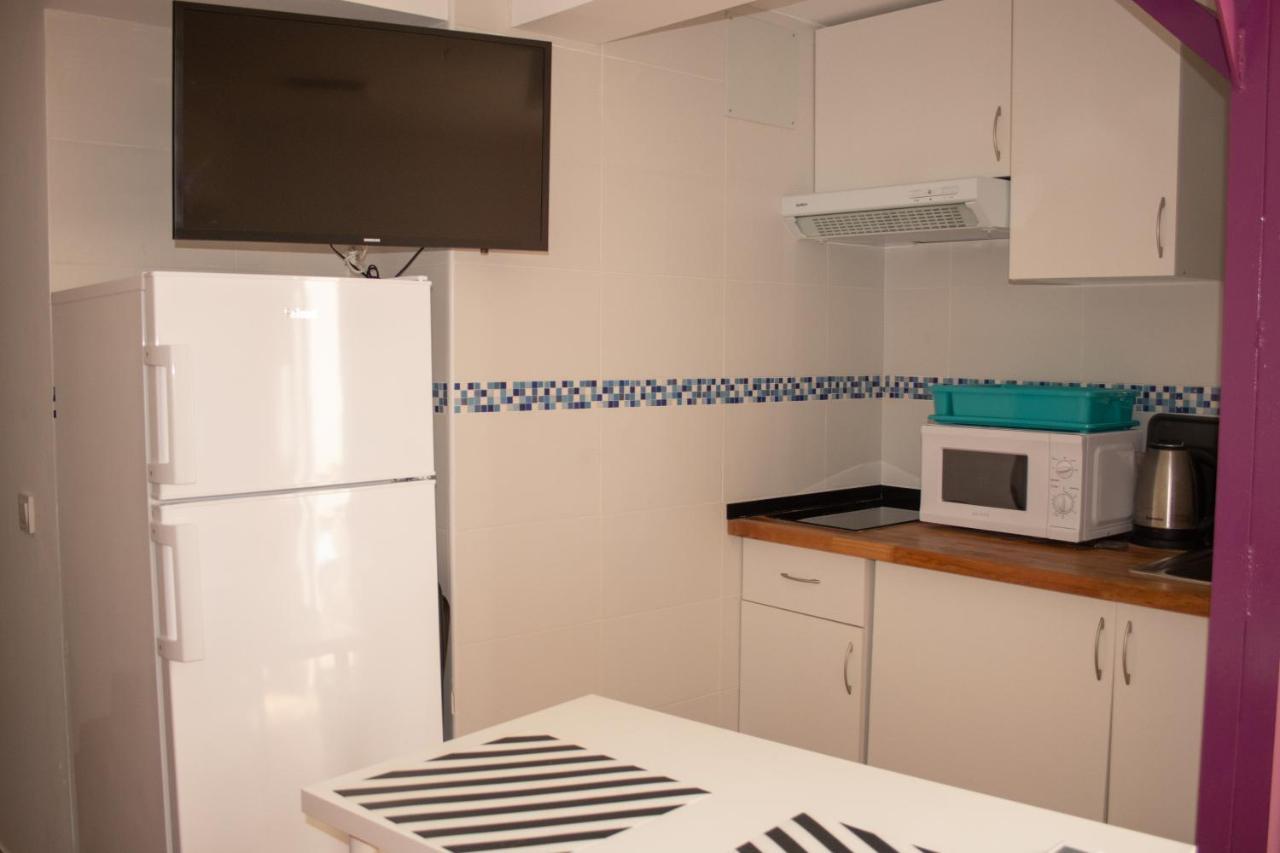 Malaguena Salerosa "Apartamento - Estudio Con Terraza" En Casa Tipica De 1 A 4 Dormitorios Μάλαγα Εξωτερικό φωτογραφία
