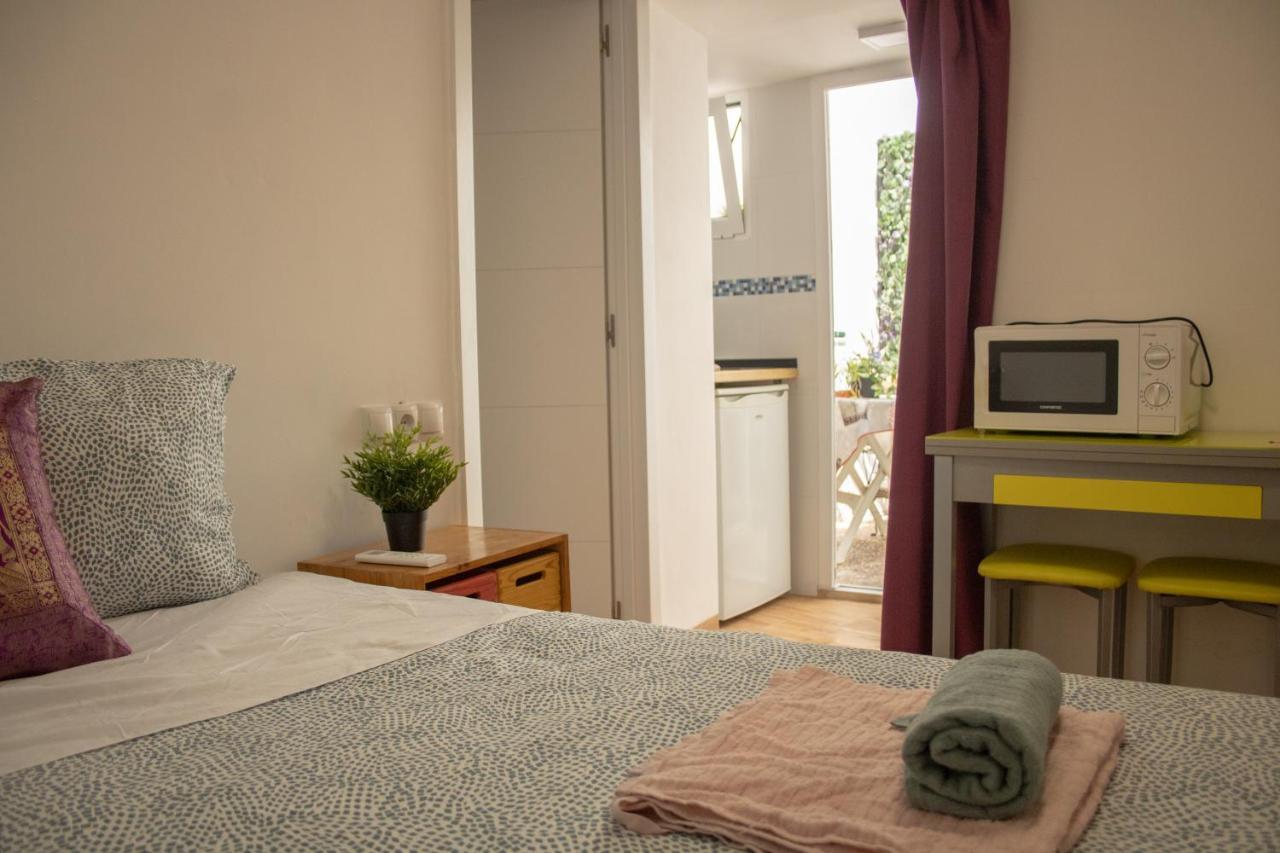 Malaguena Salerosa "Apartamento - Estudio Con Terraza" En Casa Tipica De 1 A 4 Dormitorios Μάλαγα Εξωτερικό φωτογραφία