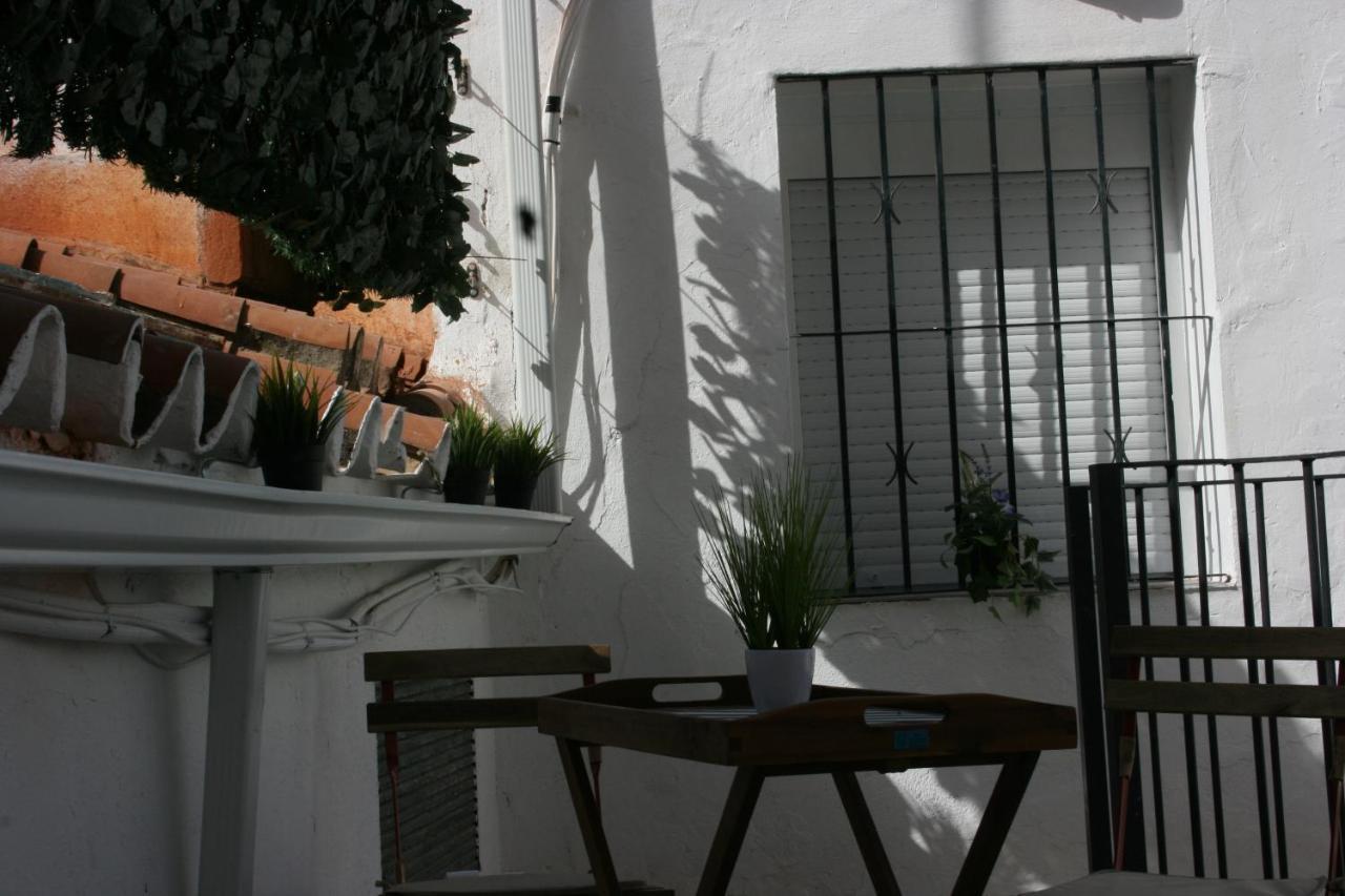 Malaguena Salerosa "Apartamento - Estudio Con Terraza" En Casa Tipica De 1 A 4 Dormitorios Μάλαγα Εξωτερικό φωτογραφία